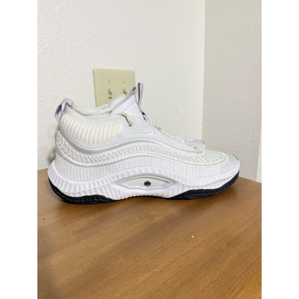 Nike Cosmic Unity 3 White Basketball Shoes DV2757-100 Mens Size 10 Sneakers